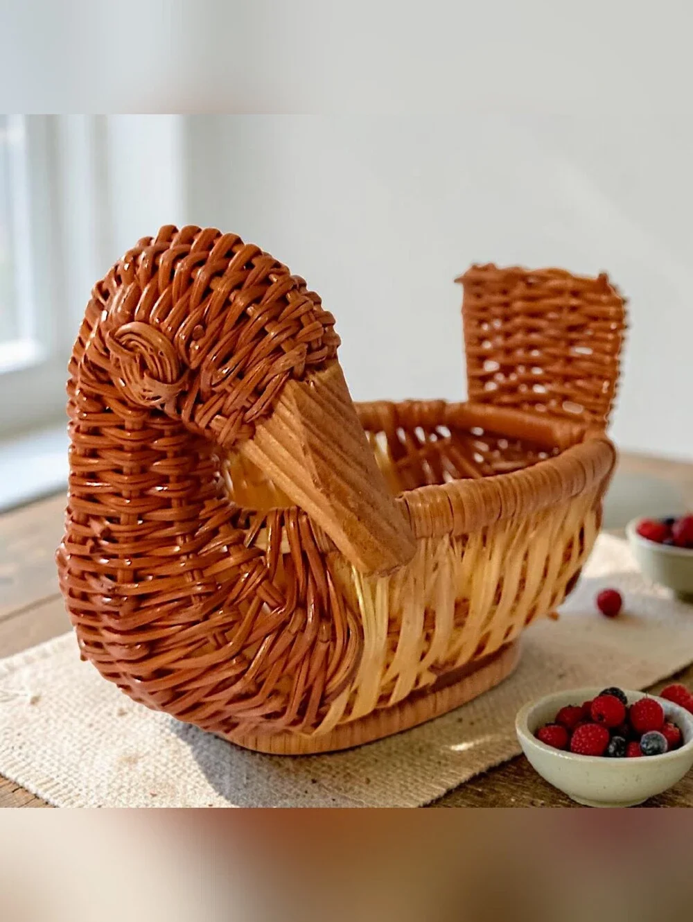 Vtg Mini Wicker Duck Goose Basket Planter‎ Succulents Brown Figural Cottage Core